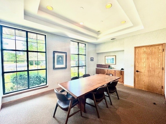 More Photos Of 3400 N Rockton Ave, Rockford Office For Lease