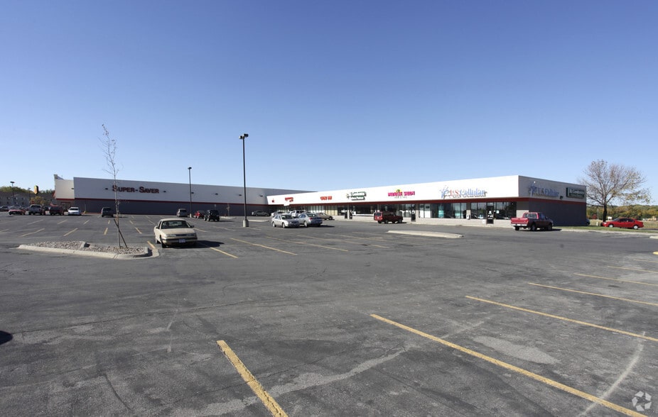 More Photos Of 2662 Cornhusker Hwy, Lincoln Unknown For Lease