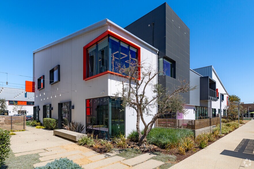 More Photos Of 2250 E Maple Ave, El Segundo Loft Creative Space For Sale