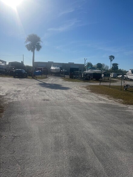 More Photos Of 4225 Taylor Rd, Punta Gorda Industrial For Sale