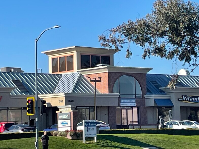 Primary Photo Of 1740 Arden Way, Sacramento General Retail For Lease