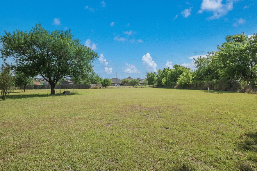 More Photos Of 1841 Wiedner Rd, Cibolo Land For Sale