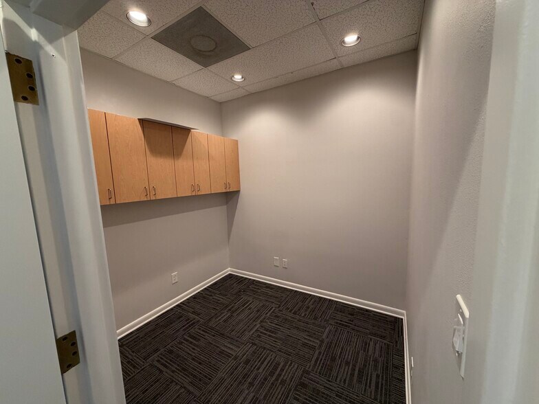 More Photos Of 635 Primera Blvd, Lake Mary Medical For Lease