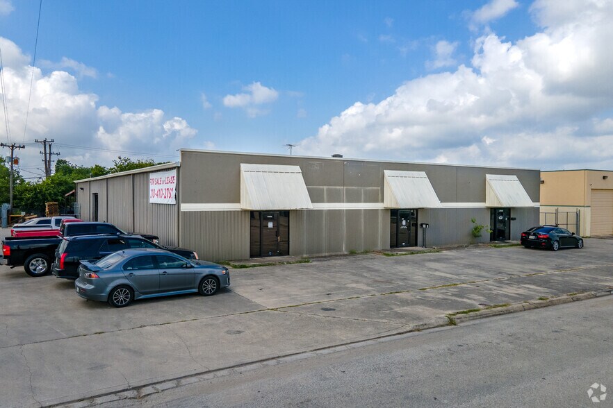 Primary Photo Of 4726 Cotton Belt Dr, San Antonio Industrial For Lease