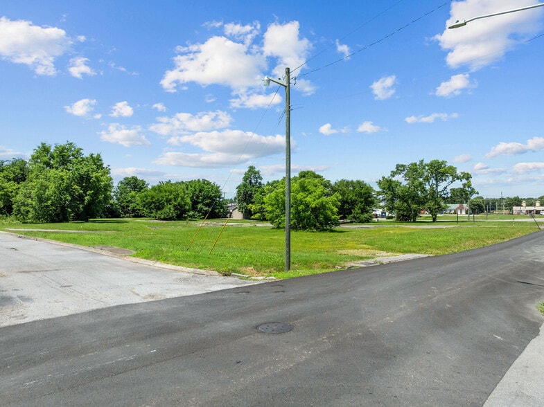 More Photos Of 215 N College St, Lebanon Land For Sale