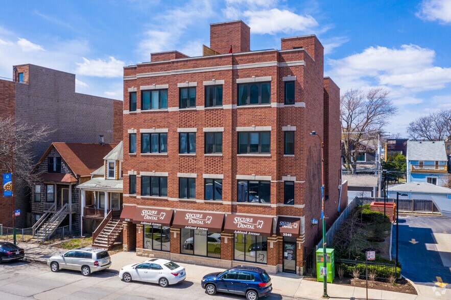 More Photos Of 3540 N Ashland Ave, Chicago Apartments For Lease