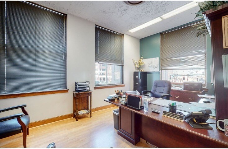 More Photos Of 332 W Broadway, Louisville Office For Sale
