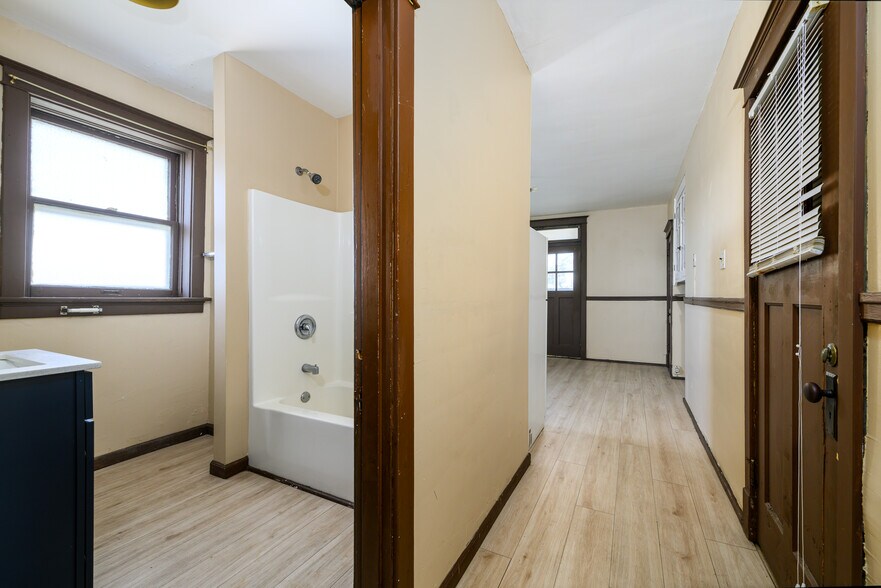 More Photos Of 5321 Michigan Ave, Saint Louis Multifamily For Sale