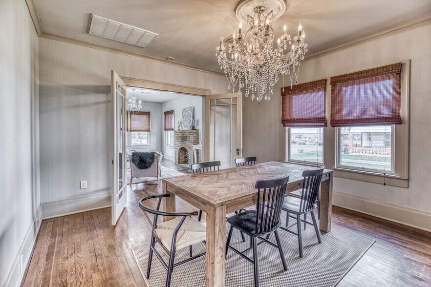 More Photos Of 404 W Main St, Bellville Office Residential For Sale
