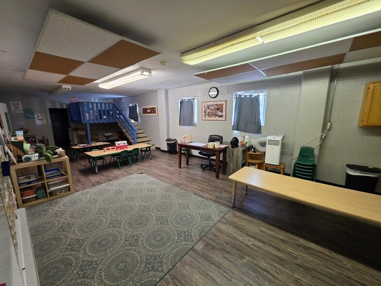 More Photos Of 1063 Aviation Blvd, Hermosa Beach Religious Facility For Sale