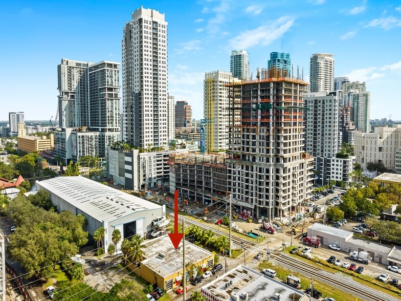 More Photos Of 201-207 SW 5th St, Fort Lauderdale Light Manufacturing For Lease