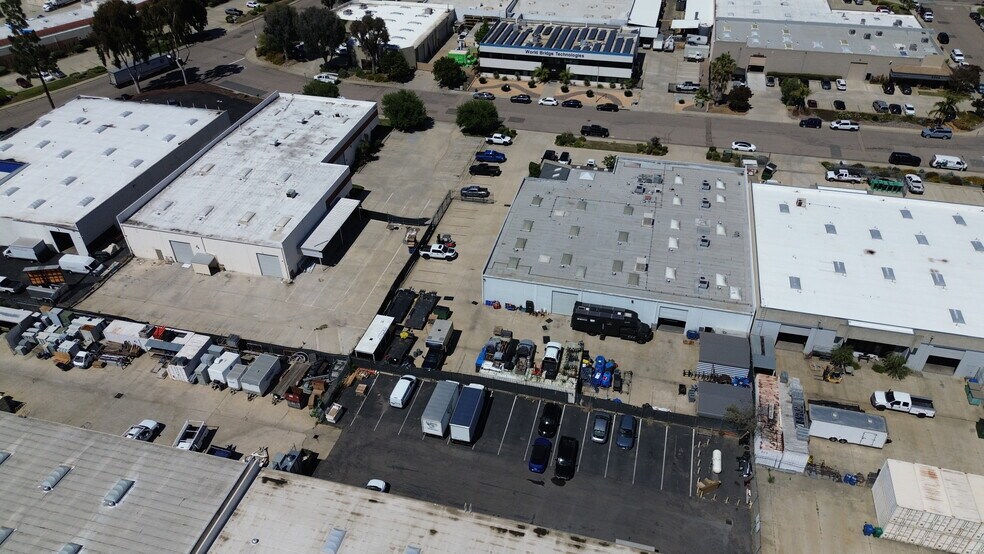 More Photos Of 9335 Stevens Rd, Santee Warehouse For Lease