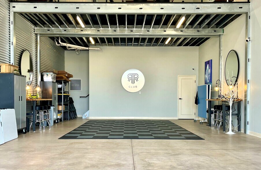 More Photos Of 6679 Prosper Rd, Edmond Showroom For Sale