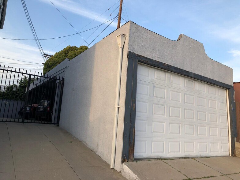 More Photos Of 1296 S Citrus Ave, Los Angeles Apartments For Sale