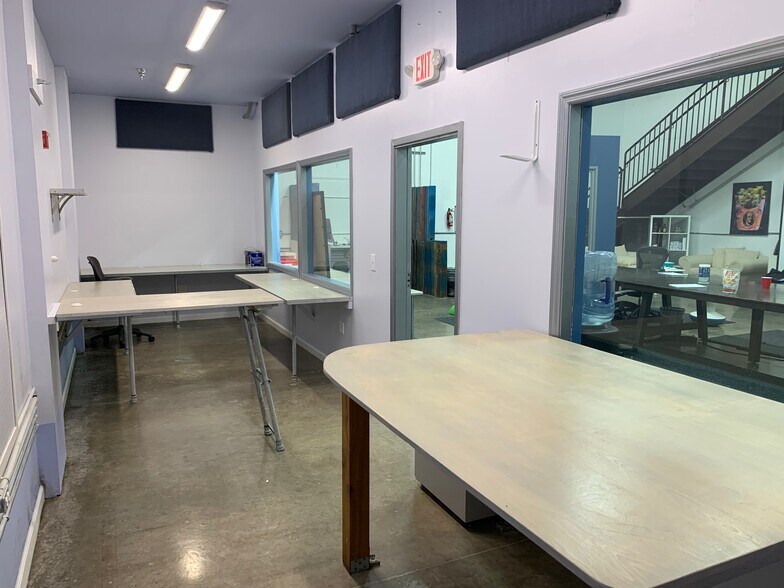 More Photos Of 3445-3499 High Ridge Rd, Boynton Beach Warehouse For Lease