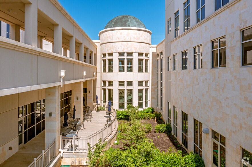 More Photos Of 431 E State Highway 114, Southlake Medical For Lease