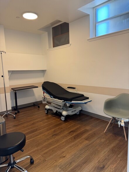 More Photos Of 406 15th St, Brooklyn Apartments For Lease