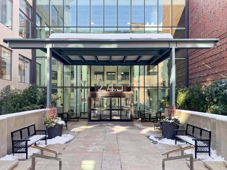 More Photos Of 245 First St, Cambridge Coworking Space