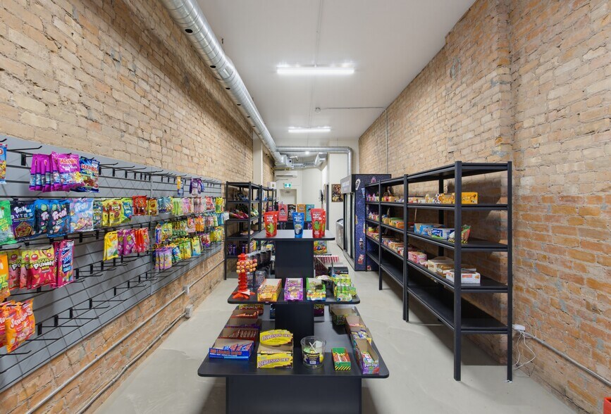 More Photos Of 183 King St E, Hamilton Storefront Retail Residential For Sale