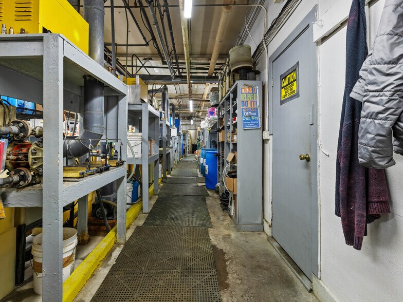 More Photos Of 634-636 Park Ave, Cranston Storefront For Sale