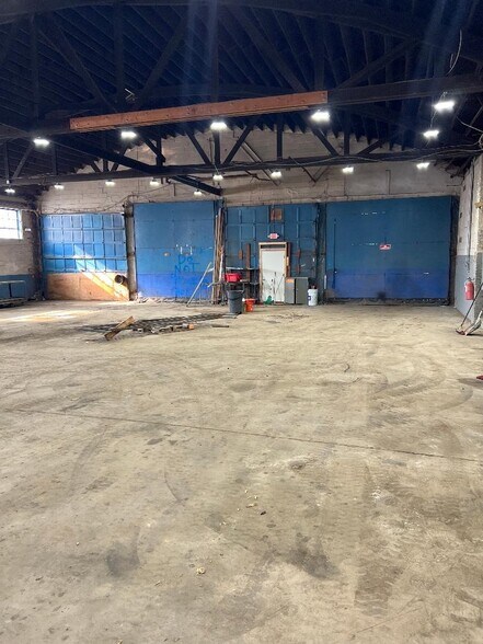 More Photos Of 3300 us highway 9, Perth Amboy Warehouse For Lease