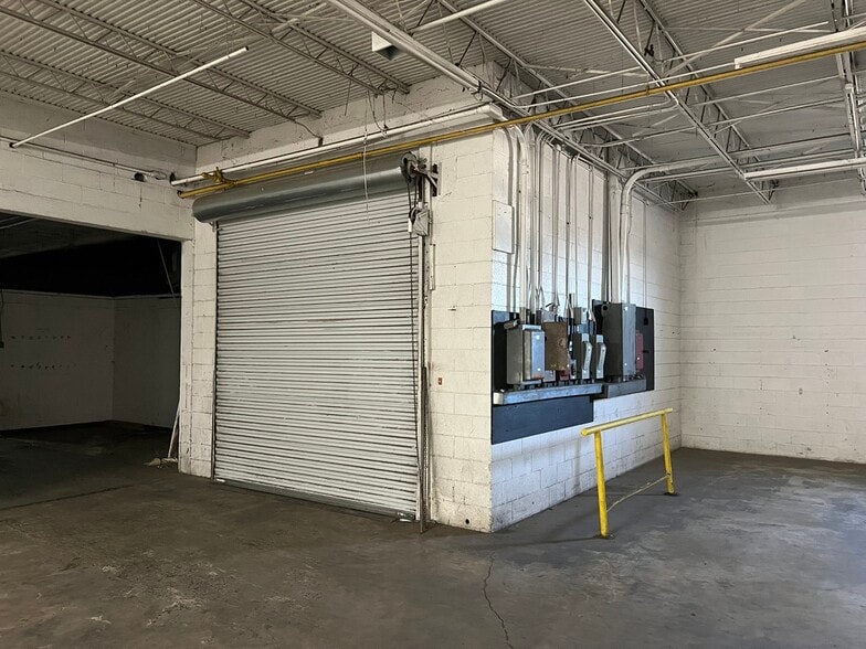 More Photos Of 414 3rd ave, Dalton Warehouse For Sale