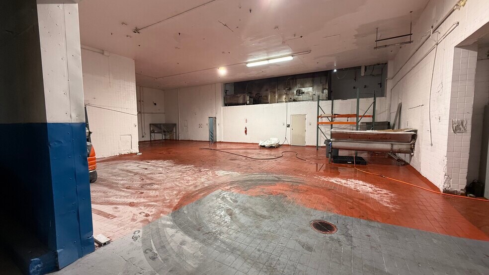 More Photos Of 10900 NW 36th Ave, Miami Warehouse For Sale