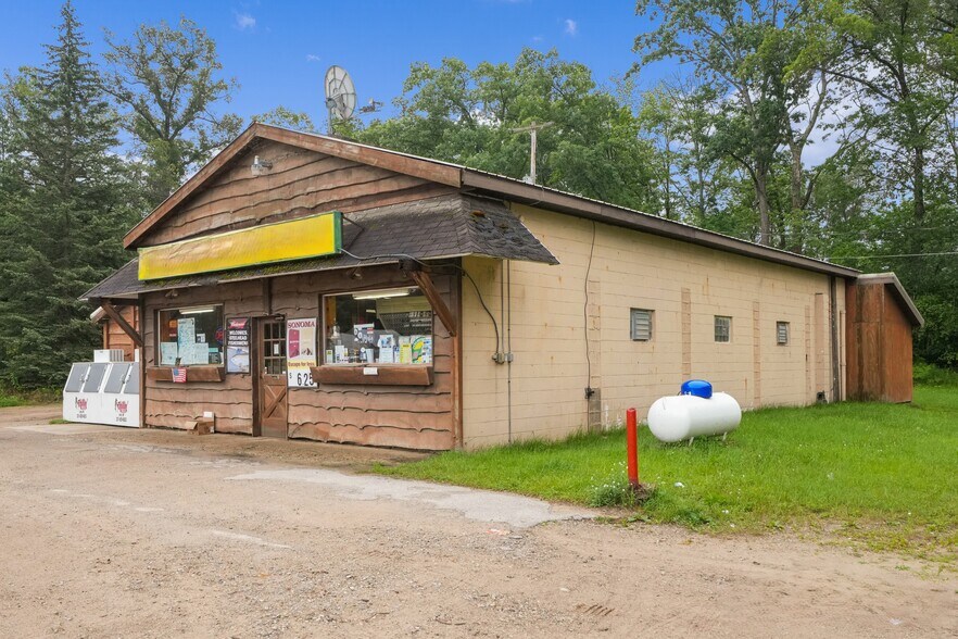 More Photos Of 17275 Caberfae Hwy, Wellston Convenience Store For Sale
