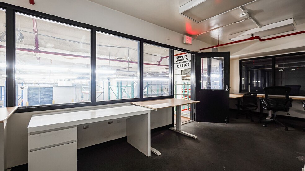 More Photos Of 3305 E Vernon Ave, Vernon Refrigeration Cold Storage For Sale