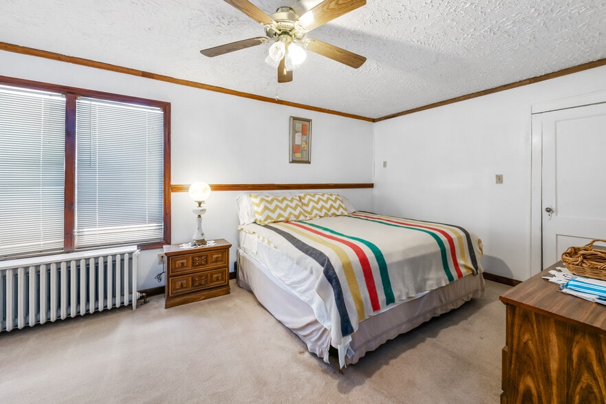 More Photos Of 9494 Riverton Rd, Bangor Restaurant For Sale