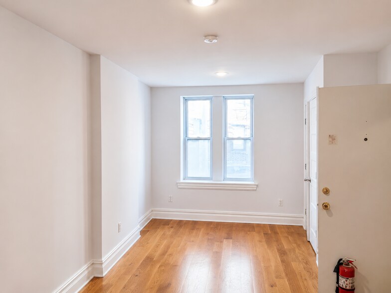 More Photos Of 331 Baldwin Ave, Jersey City Apartments For Sale
