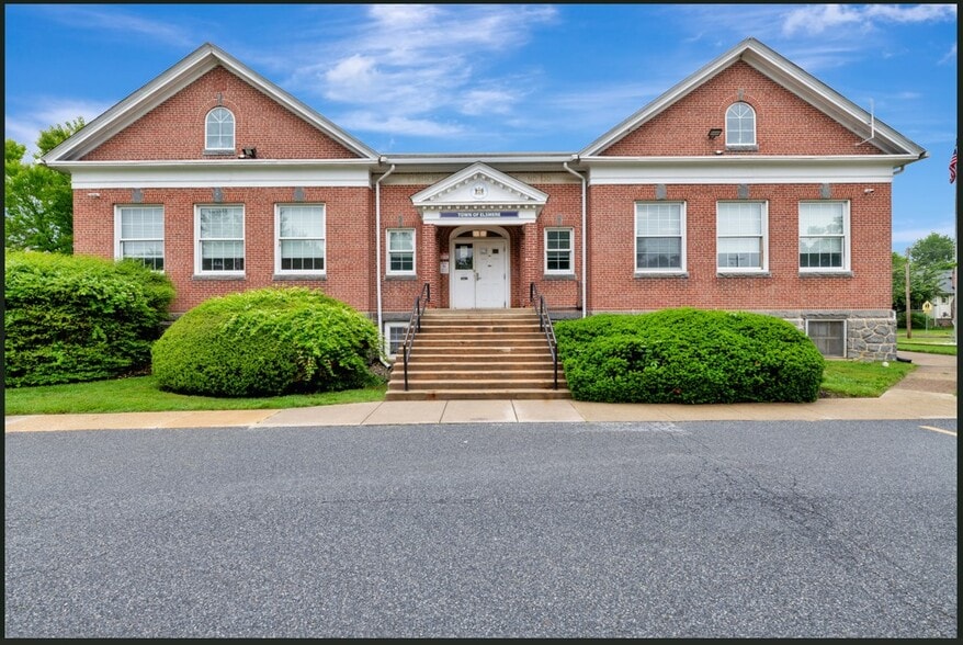 Primary Photo Of 11 Poplar Ave, Wilmington Lodge Meeting Hall For Lease