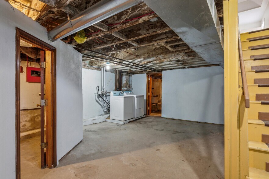 More Photos Of 2855 E Thompson St, Philadelphia Apartments For Sale