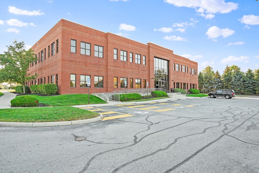 More Photos Of 4661 Sawmill Rd, Upper Arlington Medical For Lease
