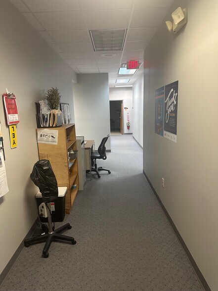 More Photos Of 175 Walnut St, Lockport Office For Lease