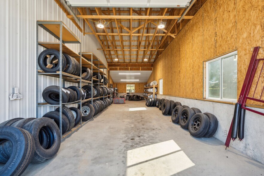 More Photos Of 9932 Seminole Trl, Ruckersville Auto Dealership For Sale