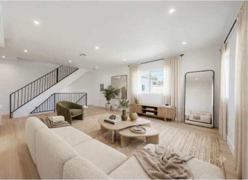 More Photos Of 2938 S Sycamore Ave, Los Angeles Apartments For Sale