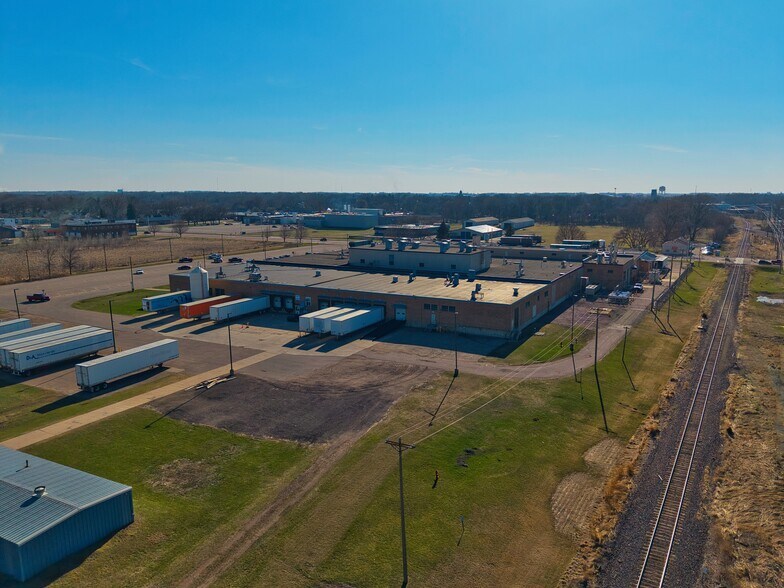 More Photos Of 710 N State St, Fairmont Industrial For Sale