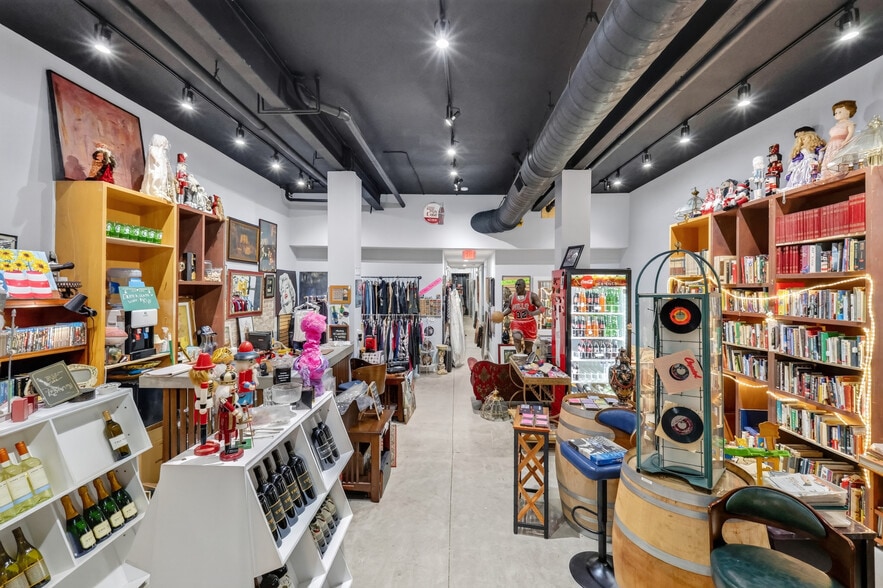 More Photos Of 109 S Raiford St, Selma Storefront For Lease
