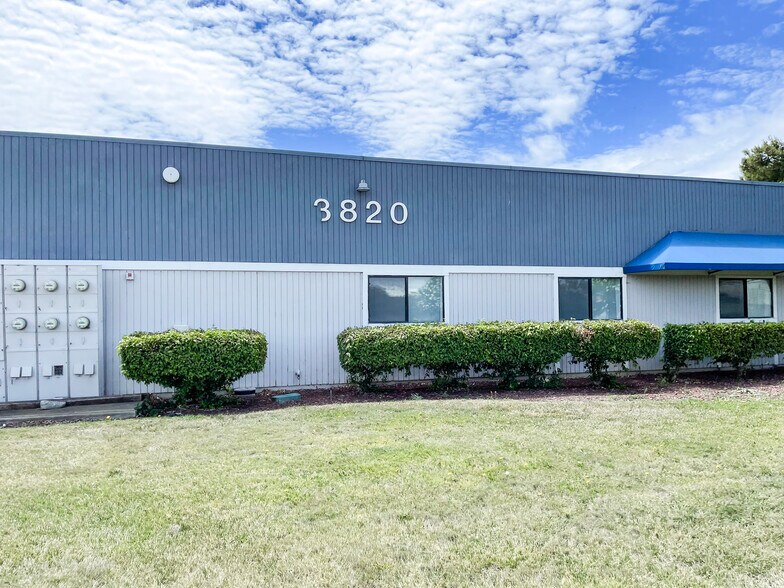 More Photos Of 3820 Industrial Way, Benicia Warehouse For Lease