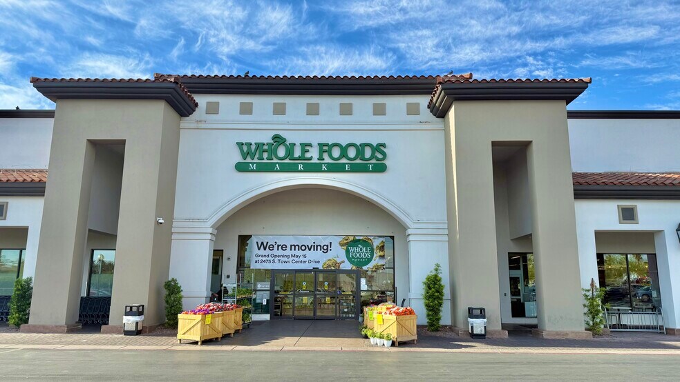 More Photos Of 8825-8975 W Charleston Blvd, Las Vegas Unknown For Lease