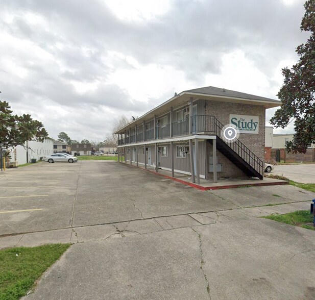 Primary Photo Of 4627 Tigerland Ave, Baton Rouge Apartments For Sale