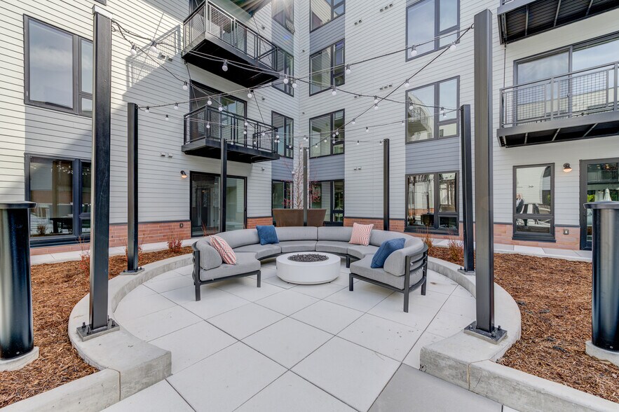 More Photos Of 416 N Kirkwood Rd, Kirkwood Apartments For Sale