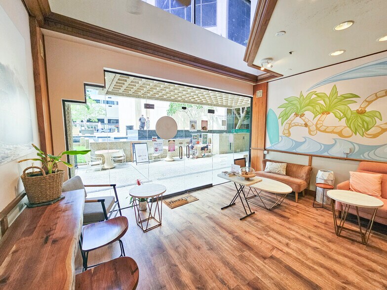 More Photos Of 1001 Bishop St, Honolulu Office For Lease