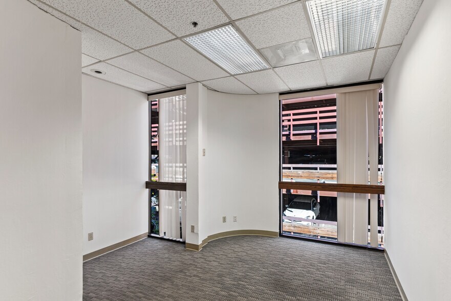 More Photos Of 540 University Ave, Palo Alto Medical For Sale