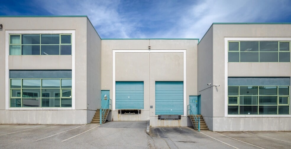 More Photos Of 7541 Conway Ave, Burnaby Flex For Lease