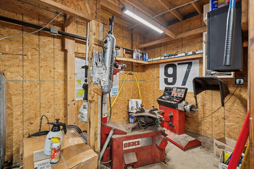 More Photos Of 901 Township Line Rd, Phoenixville Auto Repair For Sale