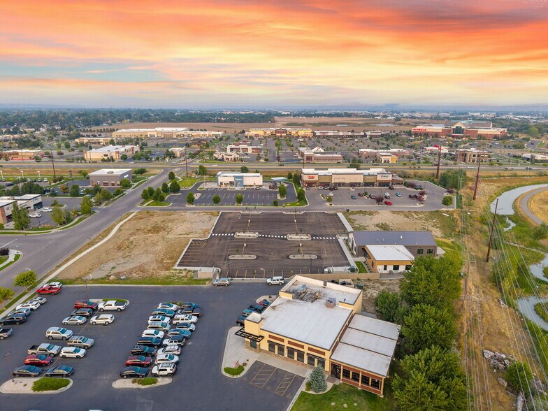 More Photos Of 4016 Montana Sapphire Dr, Billings Office Residential For Sale