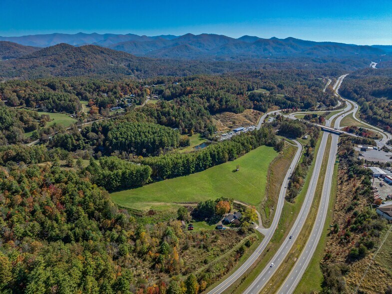 More Photos Of 1475 Crossroads Pky, Mars Hill Land For Sale