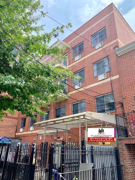 More Photos Of 10018 40th Rd, Corona Apartments For Sale